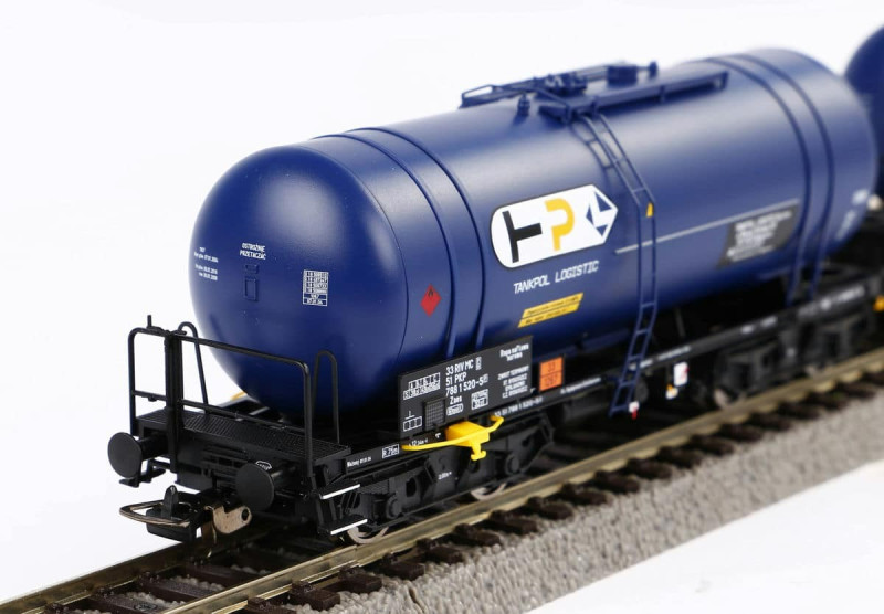 zestaw-wagonow-h0-pkp-piko-58263.2_f